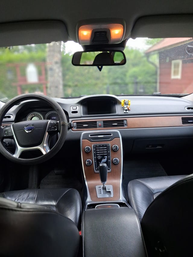 Volvo V70 2012