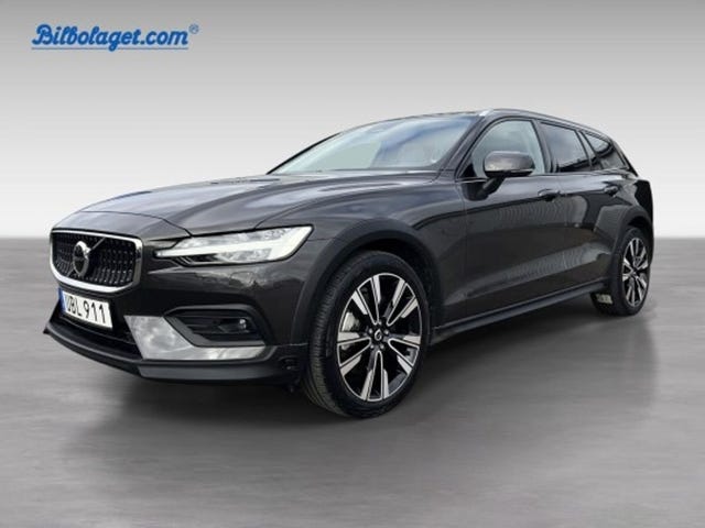 Volvo V60 Cross Country 2024