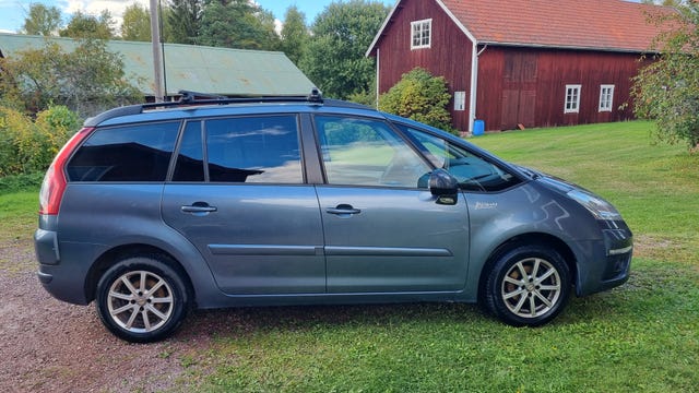 Citroen Grand C4 Picasso 2011