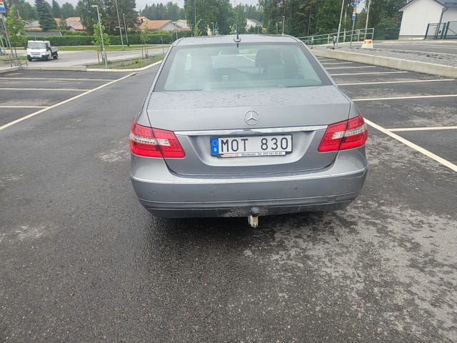 Mercedes-Benz E 220 2010 – bild 4