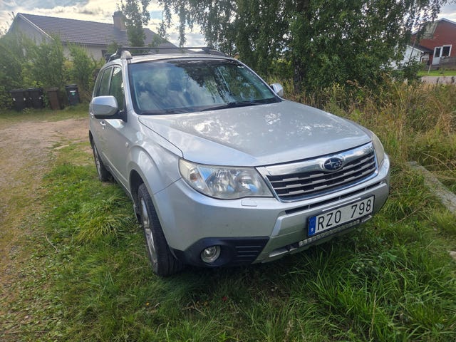 Subaru Forester 2010