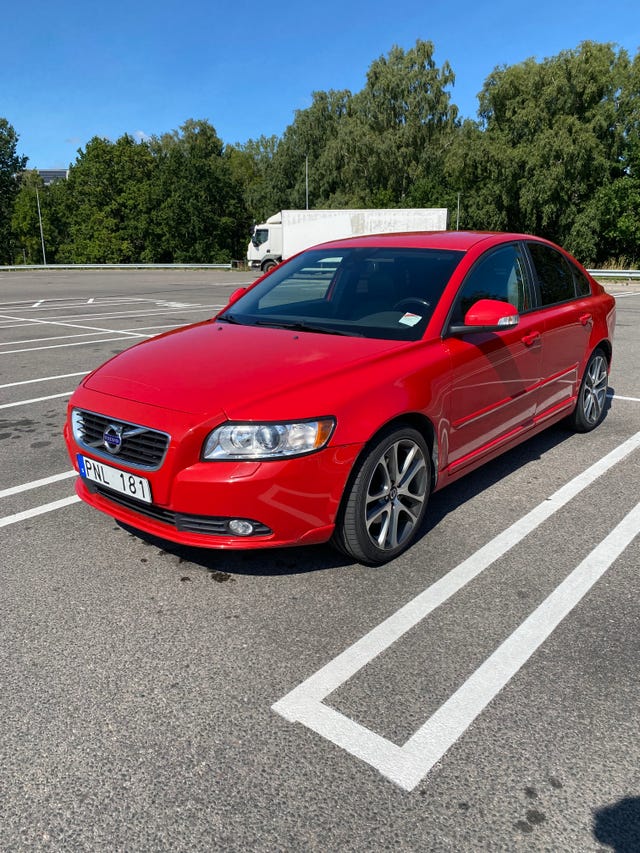 Volvo S40 2012
