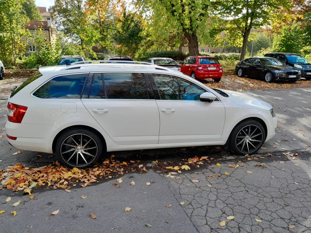 Skoda Octavia 2016 – bild 4