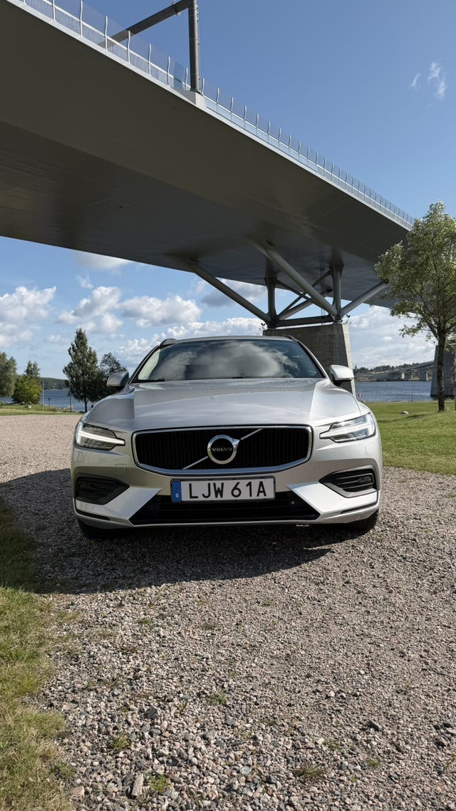 Volvo V60 2019 – bild 2
