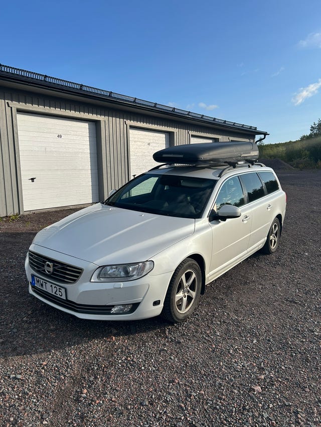 Volvo V70 2015