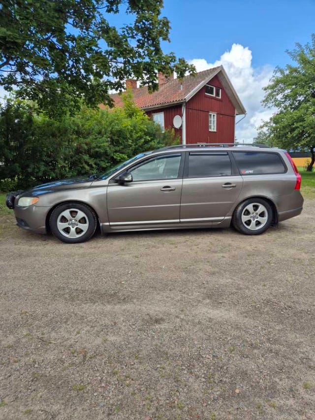 Volvo V70 2008