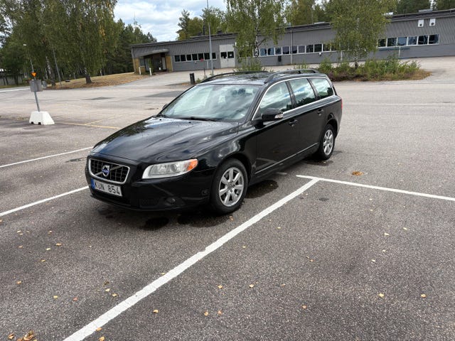 Volvo V70 2011