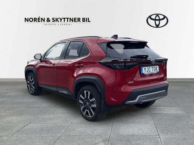 Toyota Yaris Cross 2025 – bild 2