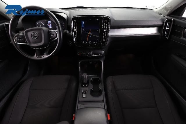 Volvo XC40 2021