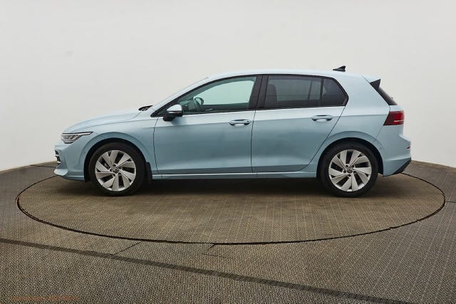 Volkswagen Golf I 2025 – bild 2