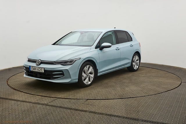 Volkswagen Golf I 2025