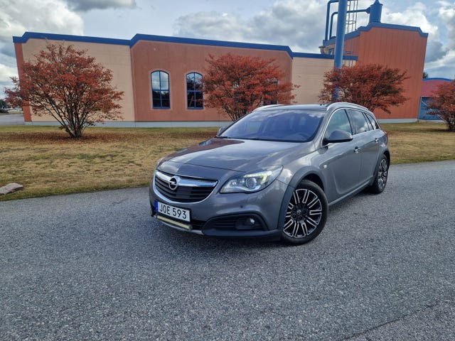 Opel Insignia Country Tourer 2016