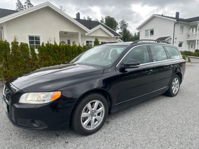 Volvo V70 2012