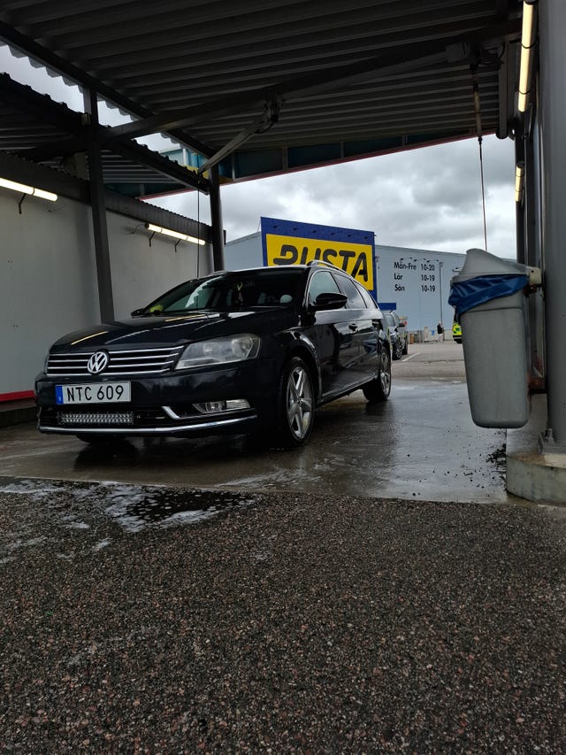 Volkswagen Passat 2011