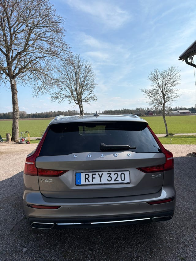 Volvo V60 2019