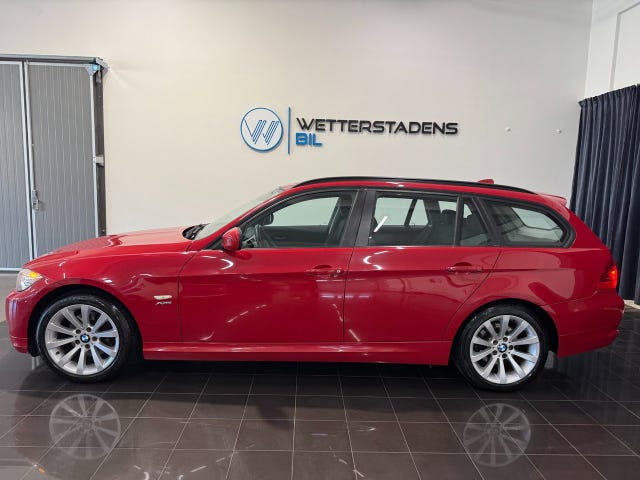 BMW 320d 2011 – bild 2