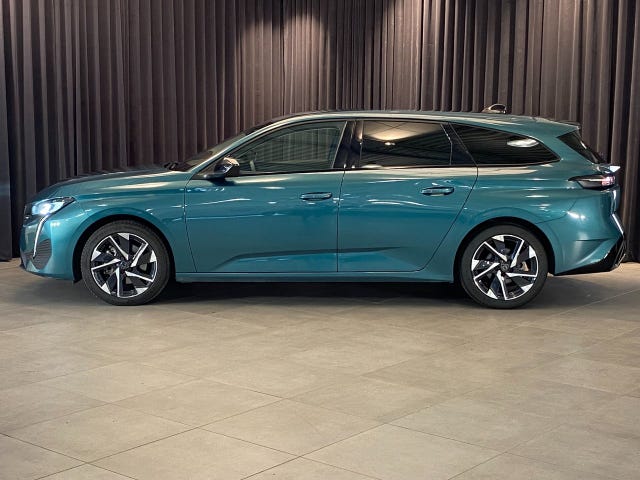 Peugeot 308 SW 2025 – bild 3