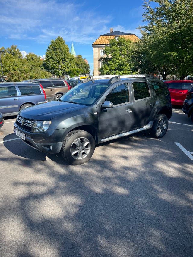Dacia Duster 2015