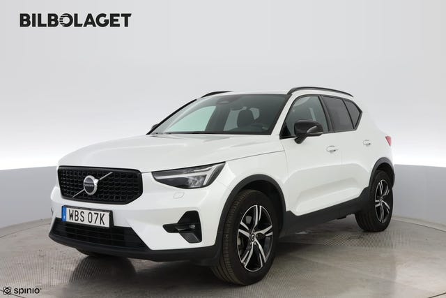 Volvo XC40 2025