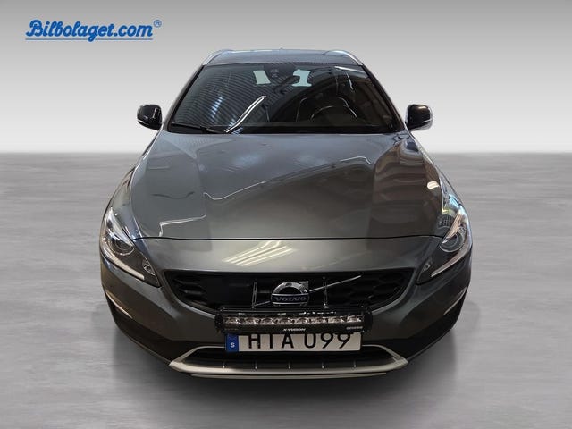Volvo V60 Cross Country 2018 – bild 2