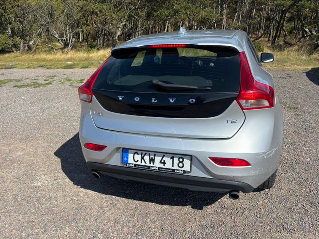 Volvo V40 2014