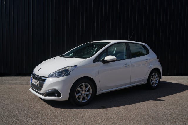 Peugeot 208 2016
