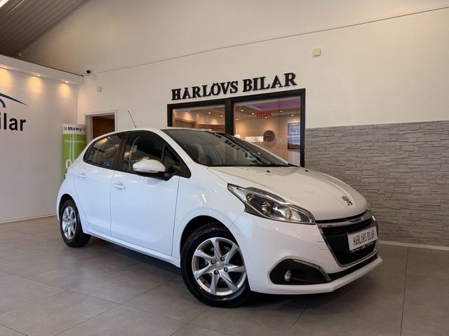 Peugeot 208 2016