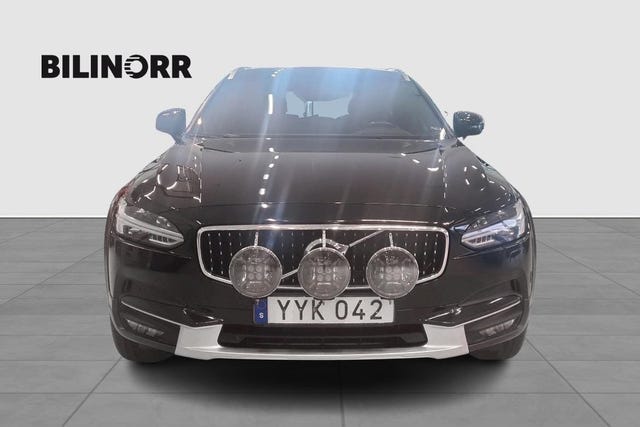 Volvo V90 Cross Country 2018 – bild 3
