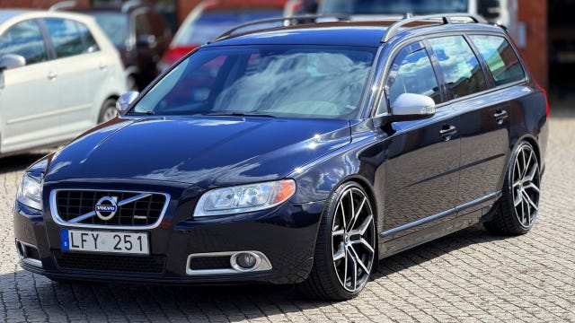 Volvo V70 2011