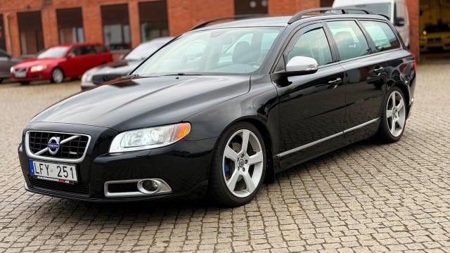 Volvo V70 2011