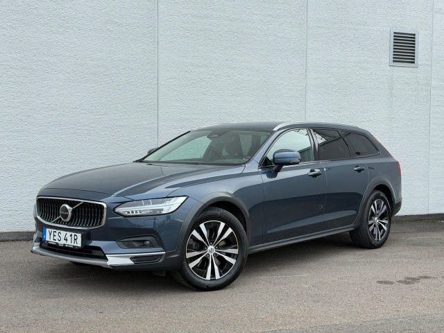 Volvo V90 Cross Country 2022