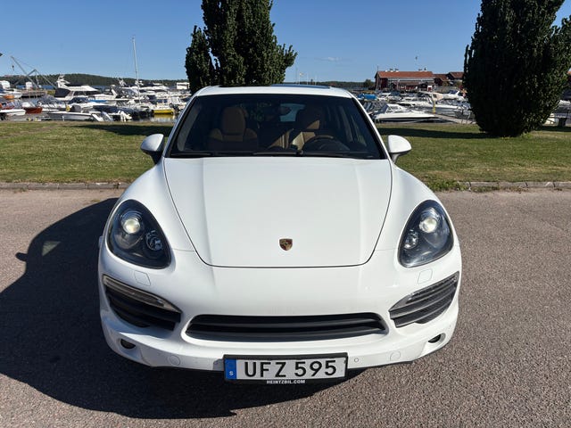 Porsche Cayenne S 2012