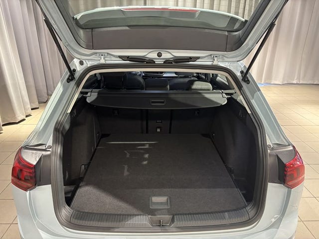 Volkswagen Golf I 2025 – bild 2