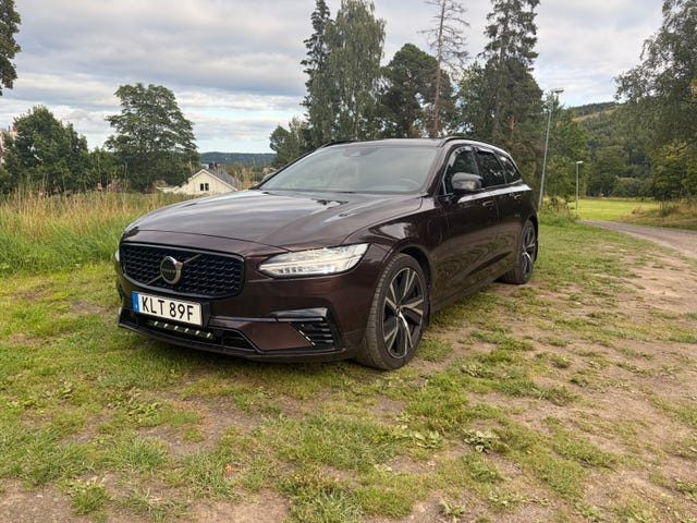 Volvo V90 2021