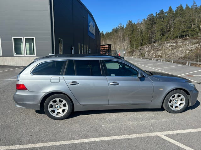 BMW 523i 2007