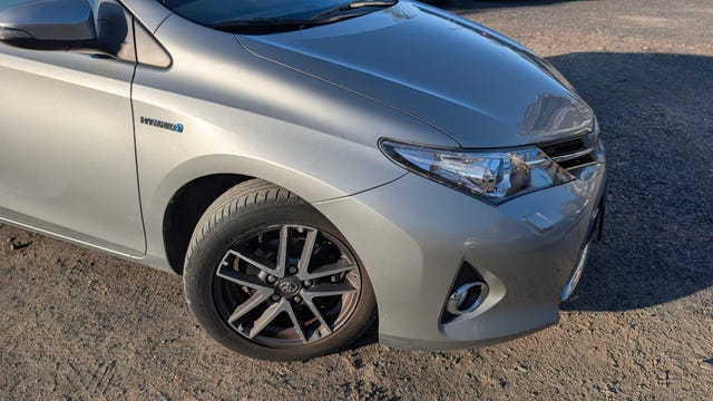 Toyota Auris 2015