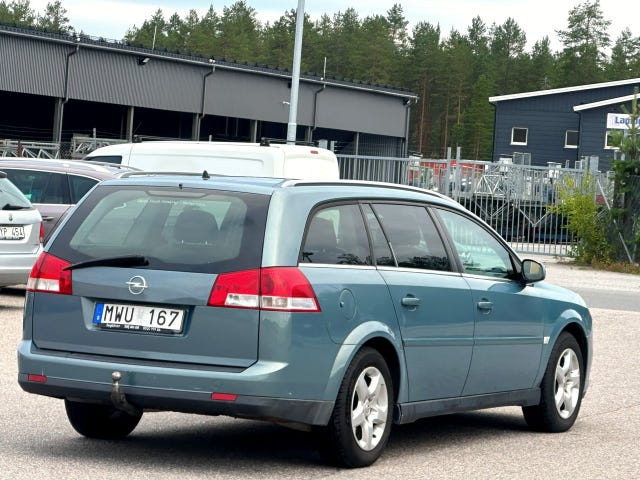 Opel Vectra — bild 6 av 12