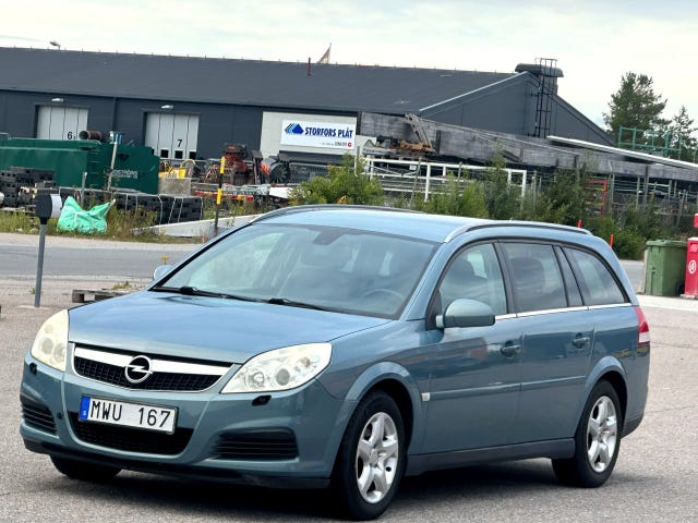Opel Vectra — bild 2 av 12