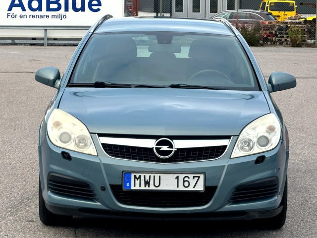 Opel Vectra — bild 3 av 12