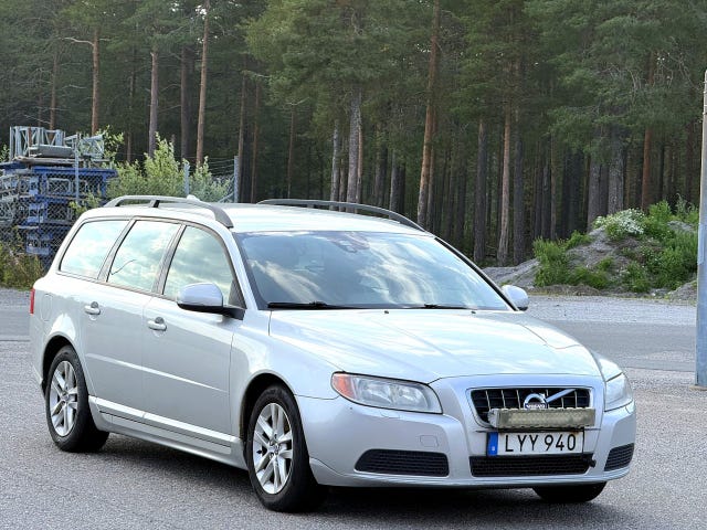 Volvo V70 — bild 4 av 10