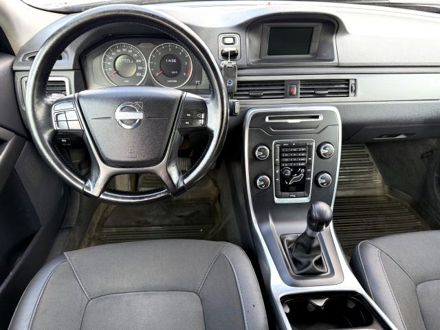 Volvo V70 — bild 10 av 10