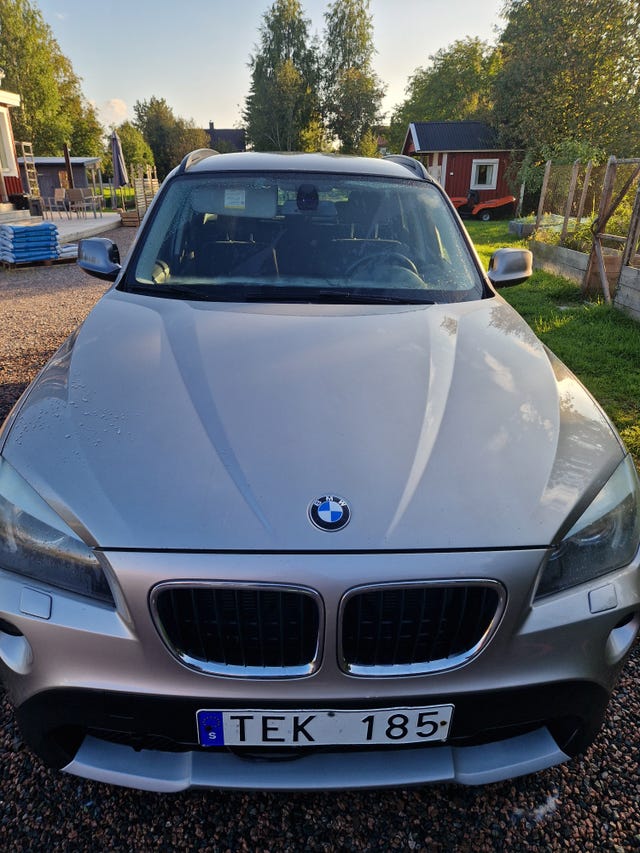 BMW X1 2011