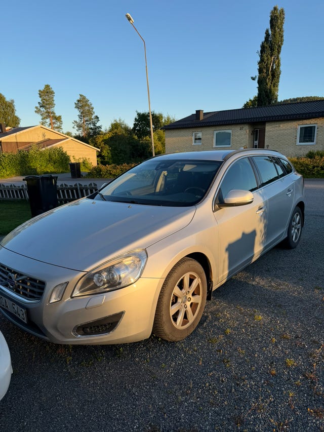 Volvo V60 2012