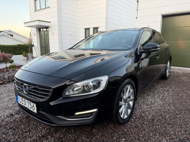 Volvo V60 2016