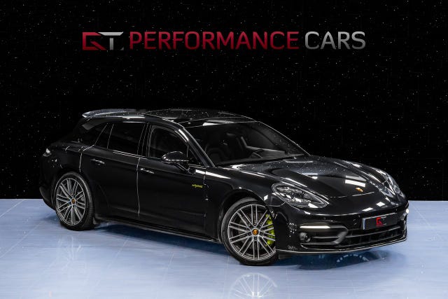 Porsche Panamera 4 2023