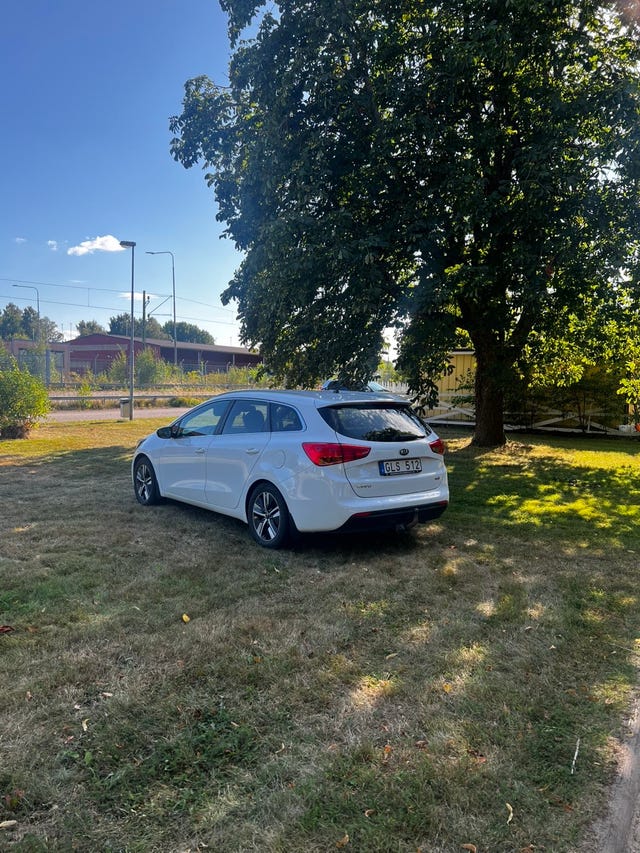 Kia Ceed 2013 – bild 3