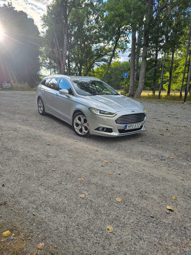 Ford Mondeo 2015