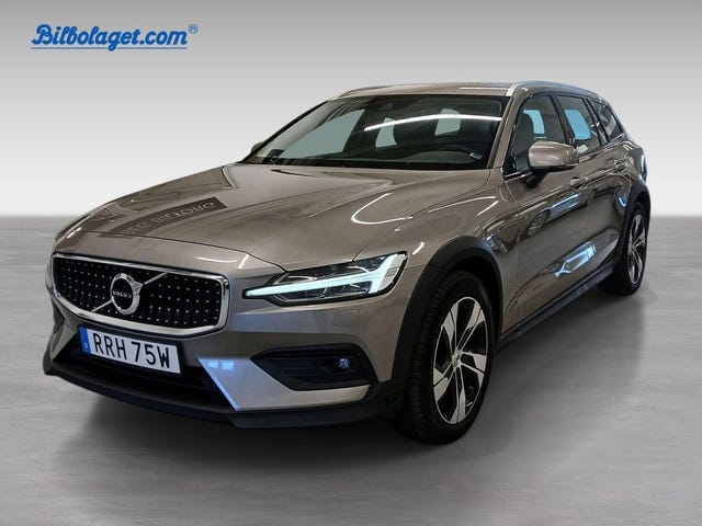 Volvo V60 Cross Country 2022