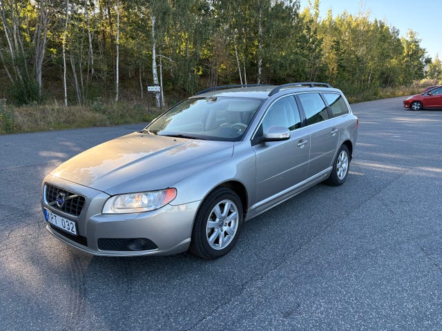 Volvo V70 2011