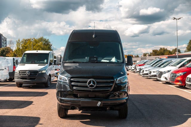 Mercedes-Benz Sprinter 319 2027